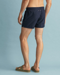 Bilde av GANT LIGHTWEIGHT LOGO SWIM SHORTS