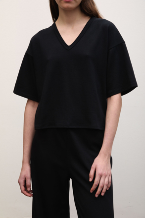 Bilde av JULIE JOSEPHINE BOXY V-NECK TEE