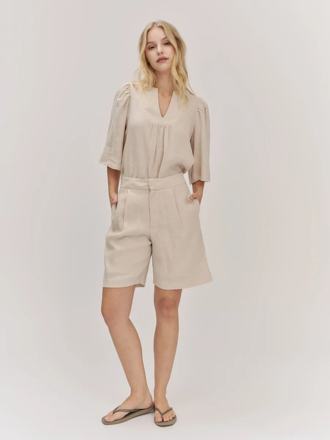 Bilde av ELLA & IL FIE LINEN SHORTS
