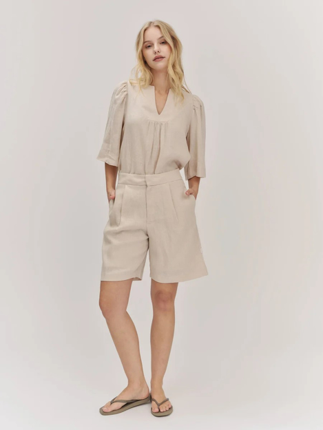 Bilde av ELLA & IL FIE LINEN SHORTS