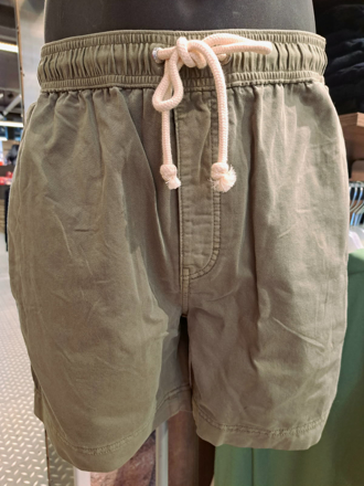 Bilde av GANT REG SUNFADED DS SHORTS