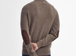 Bilde av BARBOUR ESSENTIAL PATCH HALF ZIP KNITTED JUMPER