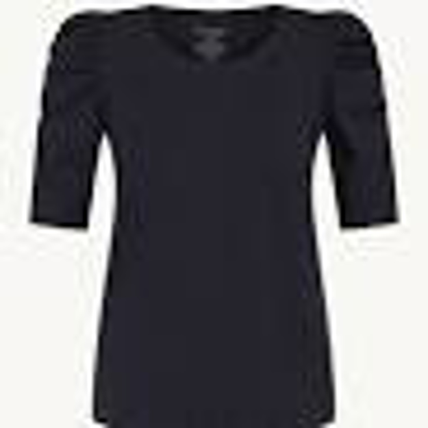 Bilde av CLAIRE ARYA ROUNDNECK T-SHIRT