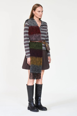 Bilde av ARNIE SAYS KHAI SKJERF Burgundy Multi ONE SIZE DAME